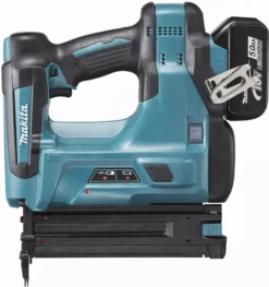 Cloueur 18 V Li-Ion 5 Ah MAKITA - 2 Batteries, Chargeur, Coffret - DBN500RTJ